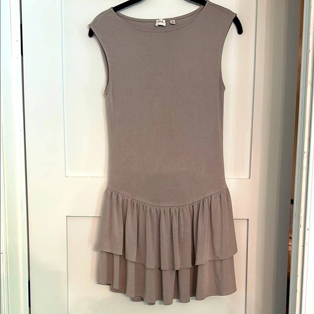 Wilfred-aritzia
GoodLux Bloomsbury Dress